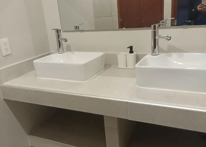 8 Guests In 3 In Roma Norte * México DF